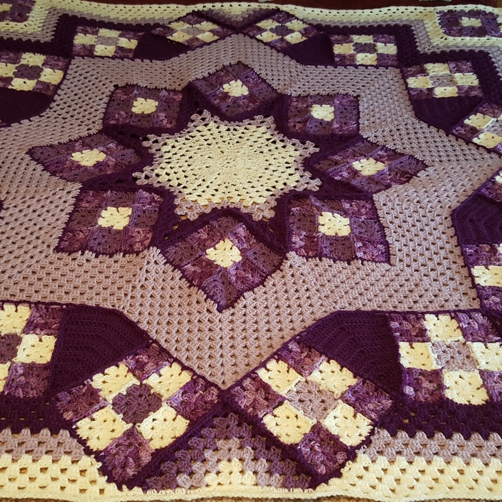 Plum Star Afghan